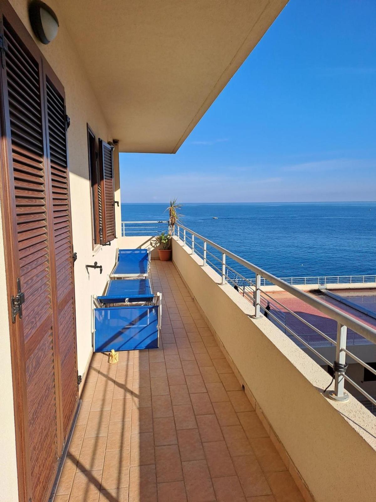 Sea House Bagnara Calabra Apartment Ngoại thất bức ảnh